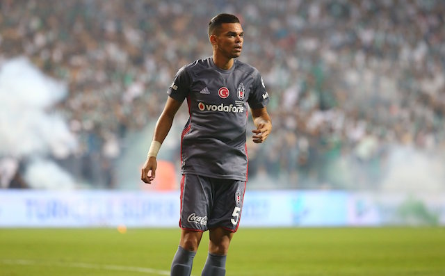 Beşiktaş'ta sakat ve cezalılar Şenol Güneş'i düşündürüyor